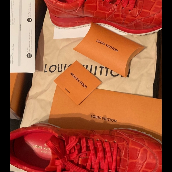 Authentic Louis Vuitton Calf Skin Crocodile Embossed Runaway Sneakers - Picture 9 of 13
